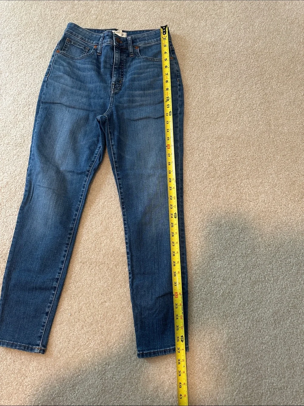 Madewell High-Rise Slim Jeans in Dark Blue Wash